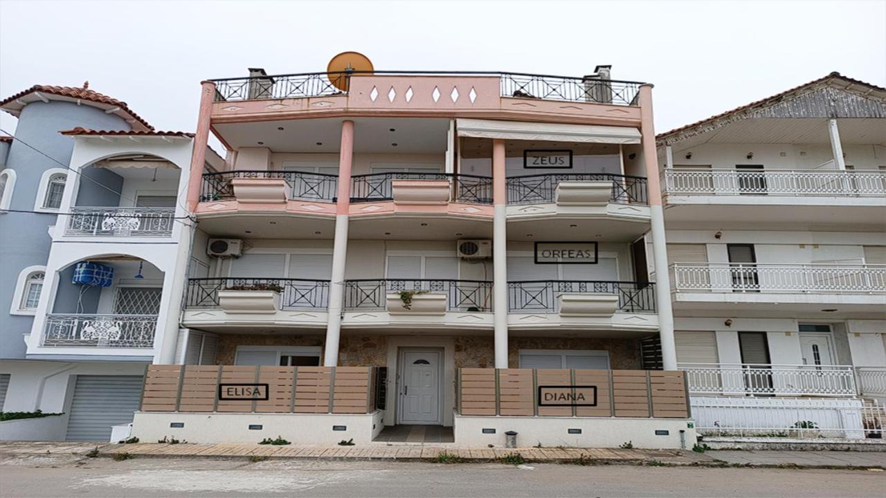 Anastasia Luxury Suites By Xenius Zeus In Nea Flogita Exterior photo